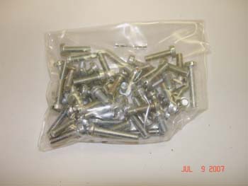 2072 - Pan head screws